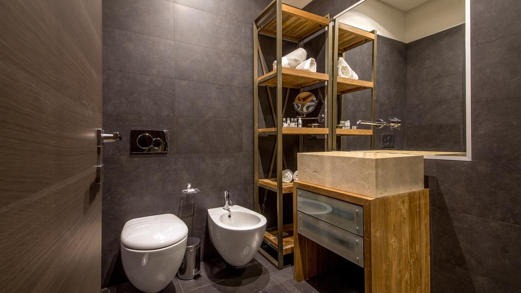 Qt Suites Roma Zimmer foto